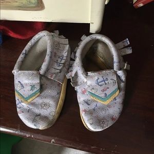 Anchor moccasins